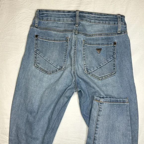 Distressed Guess skinny jeans - Picture 4 of 5